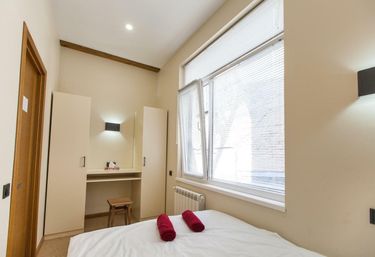 Nap & Rest Hostel Kiev Buitenkant foto