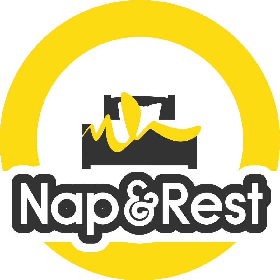 Nap & Rest Hostel Kiev Buitenkant foto